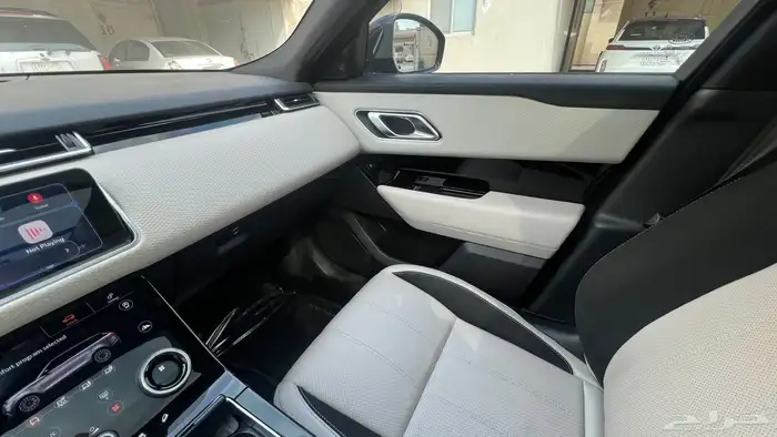 رينج روفر فيلار 2019 8