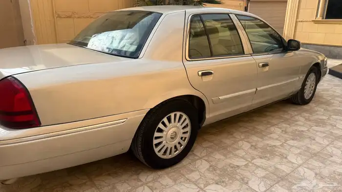 فورد ماركيز نظيف 1