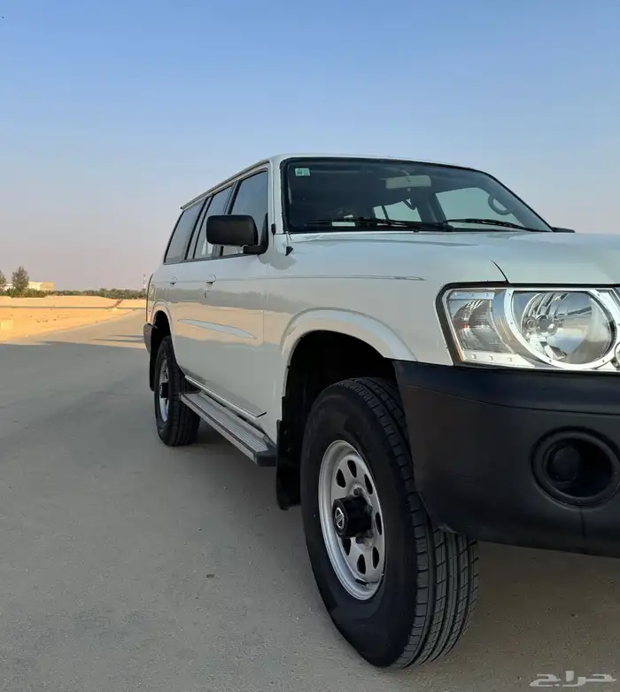 نيسان باترول GLمكيفين قمممة النظافه 2006 36