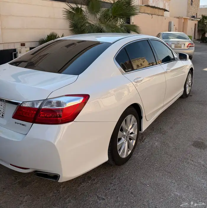 هوندا اكورد 2015 1