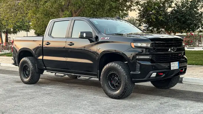 شيفروليه سلفرادو 2021 V8 6.2 دبل غمارتين 8