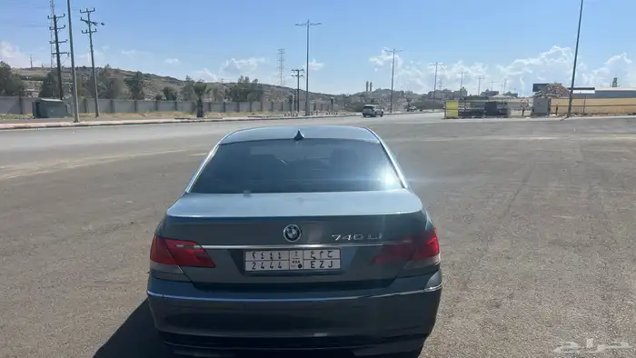 بي ام دبليو740 1