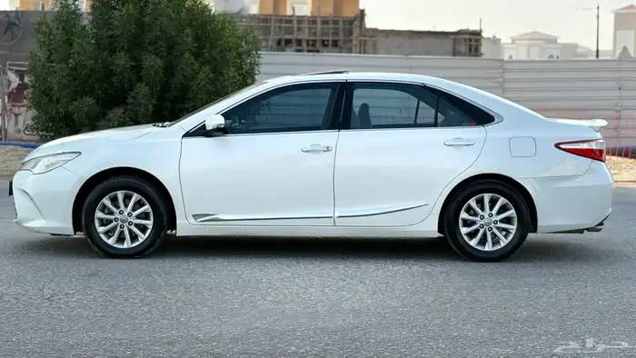 تويوتا كامري GLX 2016 فل كامل مالك الأول من وكاله نظييف 12