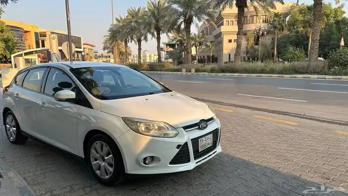 فورد فوكس هاتش باك 2014 5