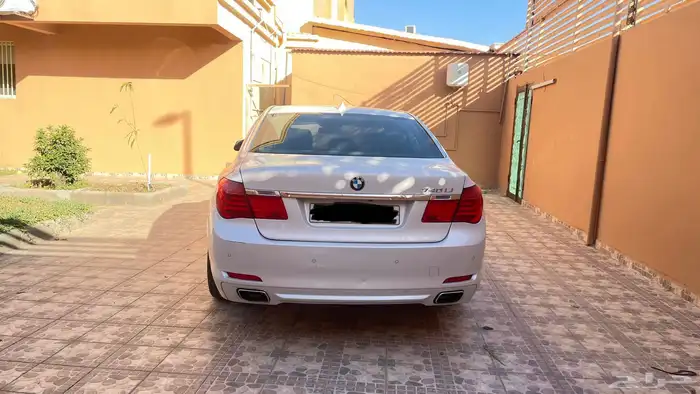 (تشليح) بي ام دبليو 740li 2012 للبيع كامله تشليح فقط 9