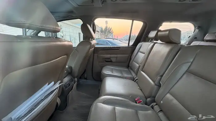 نيسان ارمادا LE 2010 12