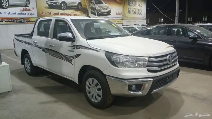 هايلكس غمارتين بنزين 2025 جديده 2