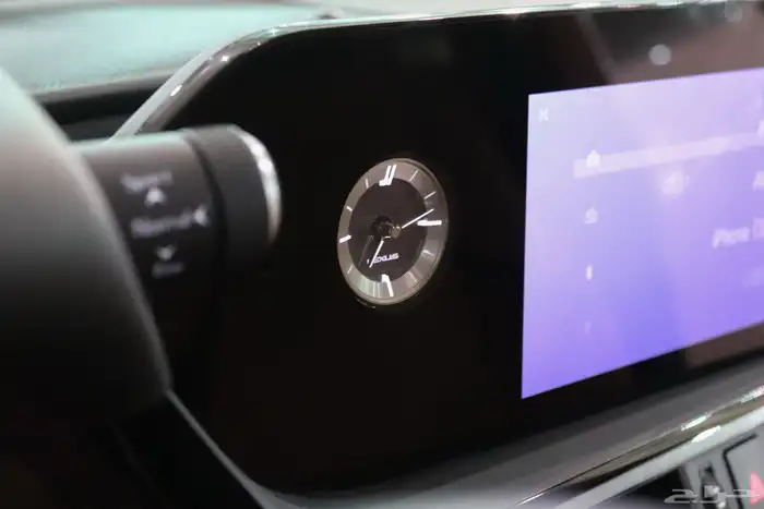 لكزس ES350 نص فل 2024 مستخدم وارد البريمي بسعر 189.000 13