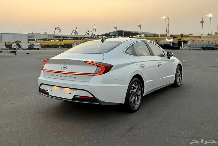 هونداي سوناتا 2021 ( بنزين ) فل كامل بدون بانوراما للبيع 3