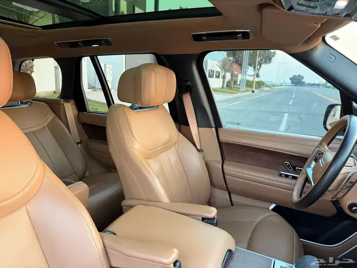 رنج روفر اوتوبيغرافي 2022 - على الضمان 37