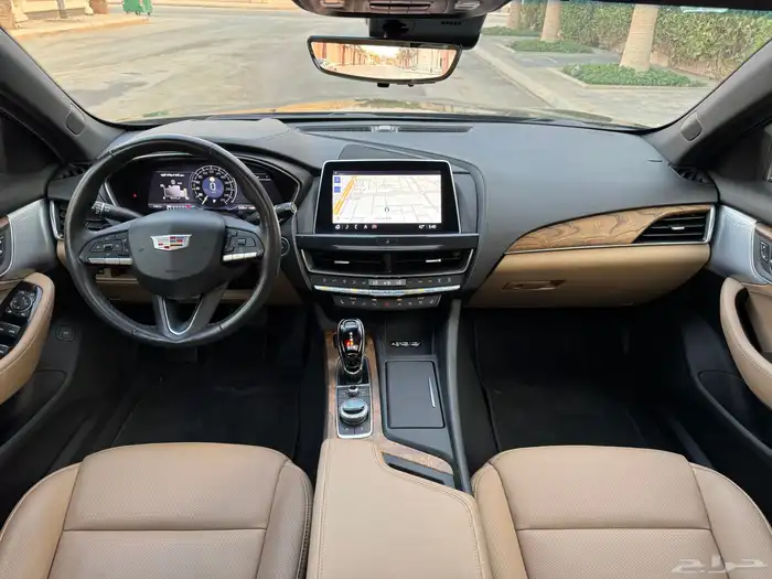 كاديلاك CT5 موديل 2023 اعلى فئة مخزن ممشى 6 الف تحت الضمان 35