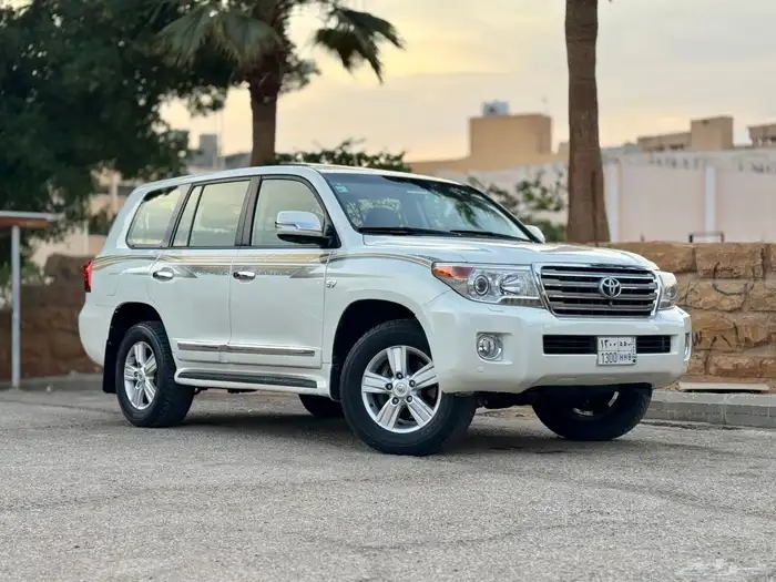 للبيع في اكس ار (VX-R) ((5.7)) 2012 ((نظيف)) 17