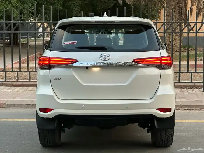 تويوتا فورشنر موديل 2020 سعودي بدون دبل شامل الضريبة 9