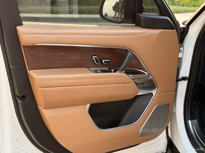 رنج روفر اوتوبيغرافي 2022 - على الضمان 41