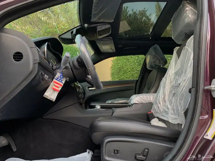 كرايسلر 2021 300C فل كامل 29