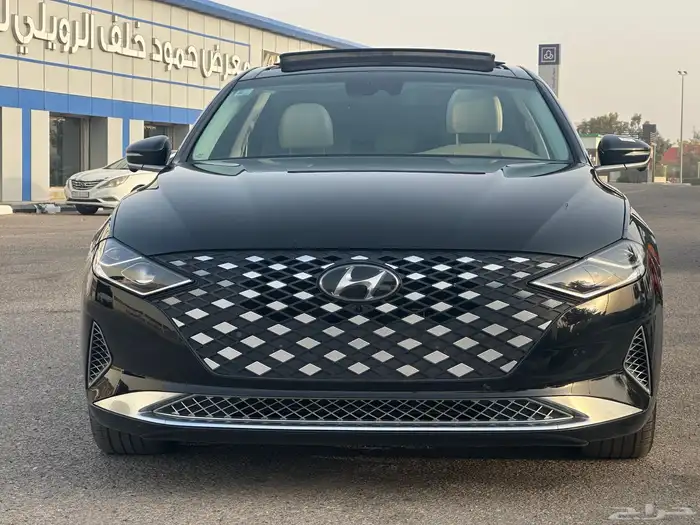 أزيرا 2022بنزين فل كامل 4 سلندر 1