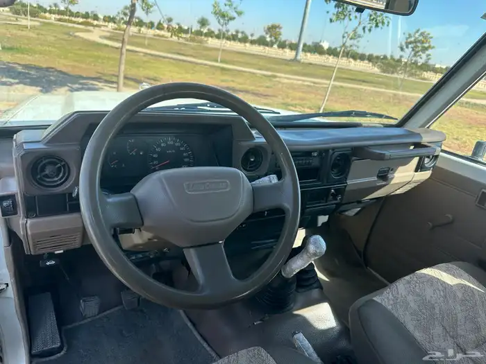 ربع تايوتا 2004 للبيع 9