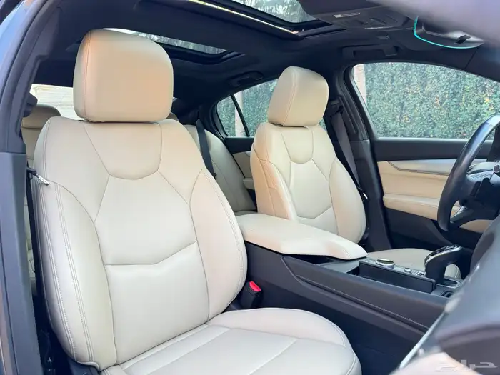 كاديلاك CT5 موديل 2022 فل كامل تحت الضمان والصيانة المجانية 32