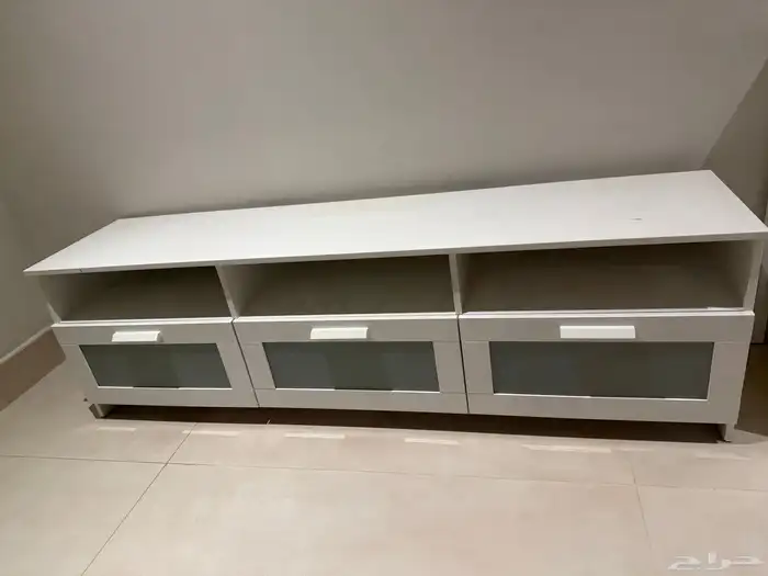 طاولة تلفزيون تسريحه ودولاب احذية 3