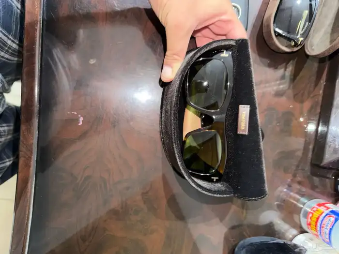 نظارة قوتشي وتوم فورد 9