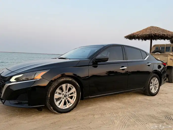 التيما 2024 ستاندر أسود ممشى قليل 1