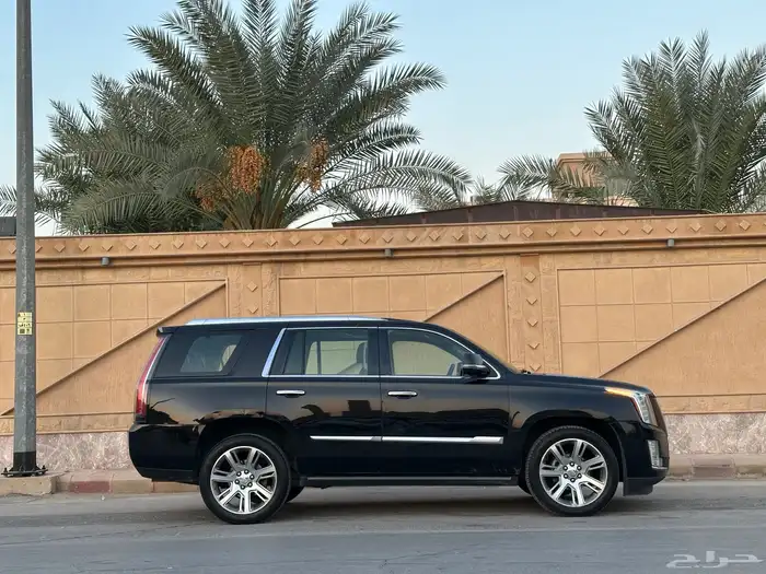 كاديلاك اسكاليد 2016 فل كامل نظيف للبيع 5