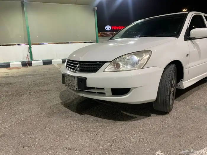 موستبشي لانسر 19