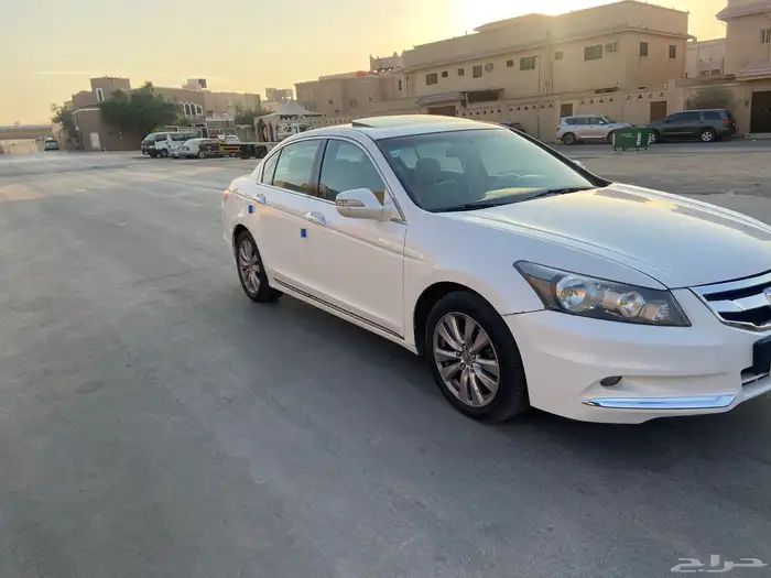 هوندا اكورد 2012 لمتيد 1