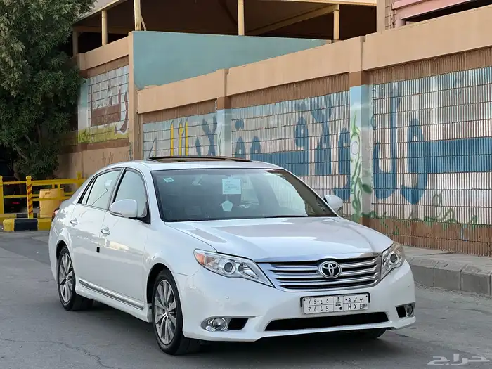تويوتا افالون 2011 سعوديه 8