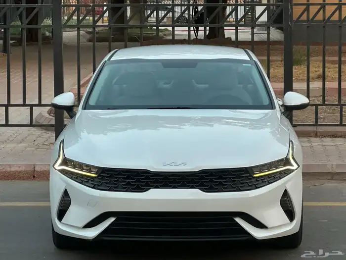 كيا كي 5 موديل 2022 سعودي تماتيك 14