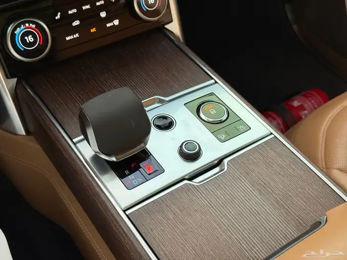 رنج روفر اوتوبيغرافي 2022 - على الضمان 48