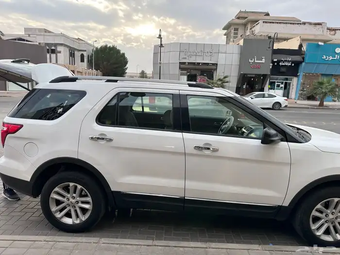 سياره فورد اكسبلور 0