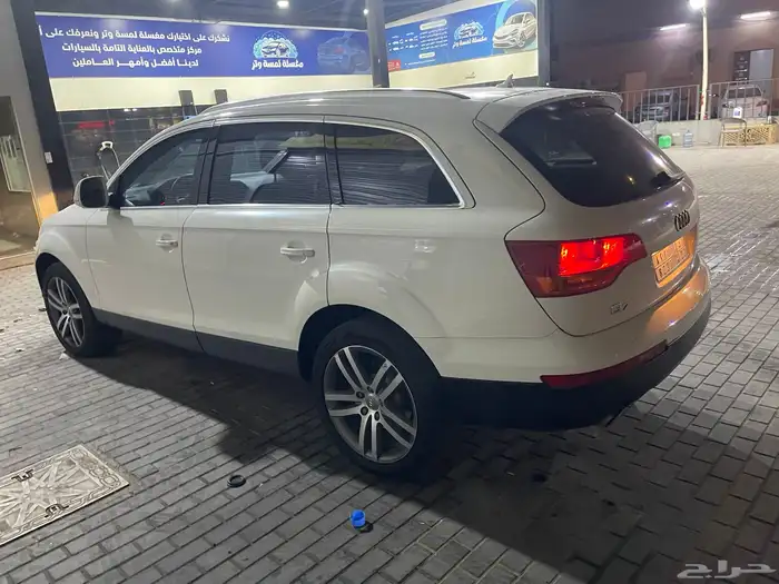اودي Q7 6