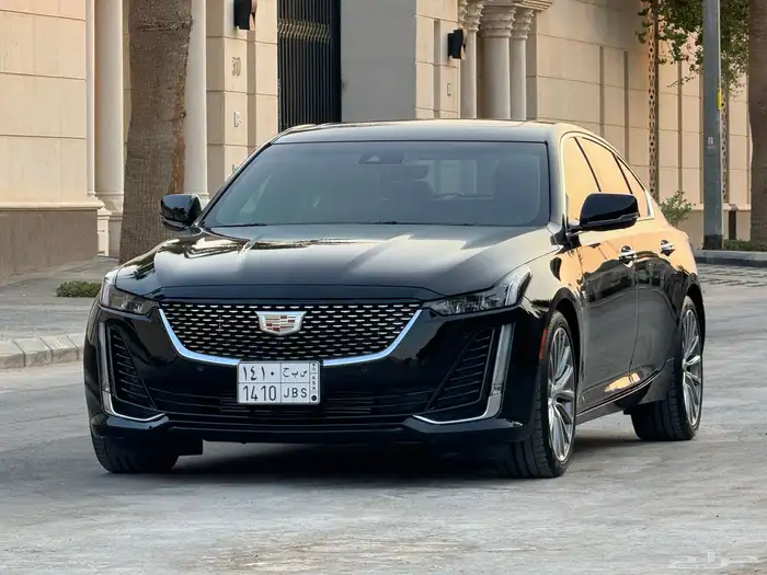 كاديلاك CT5 موديل 2023 اعلى فئة مخزن ممشى 6 الف تحت الضمان 1