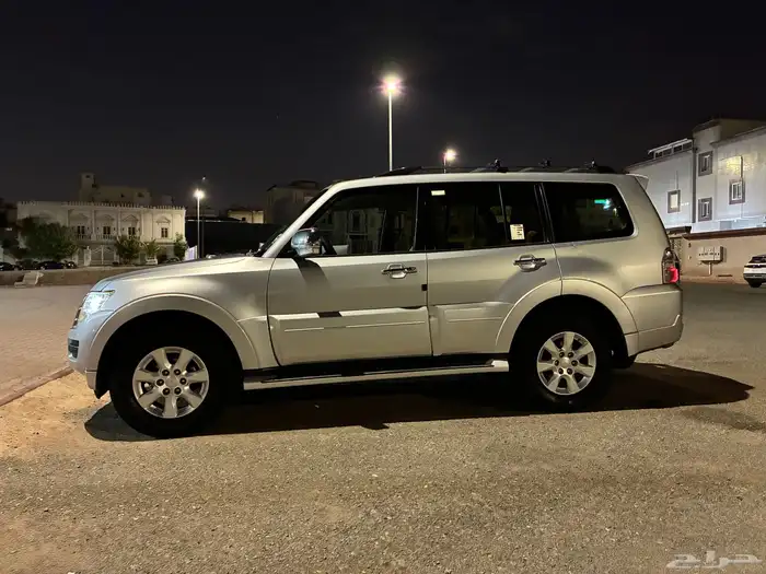 باجيرو 2015 بدي وكاله ممشى 288 الف 7