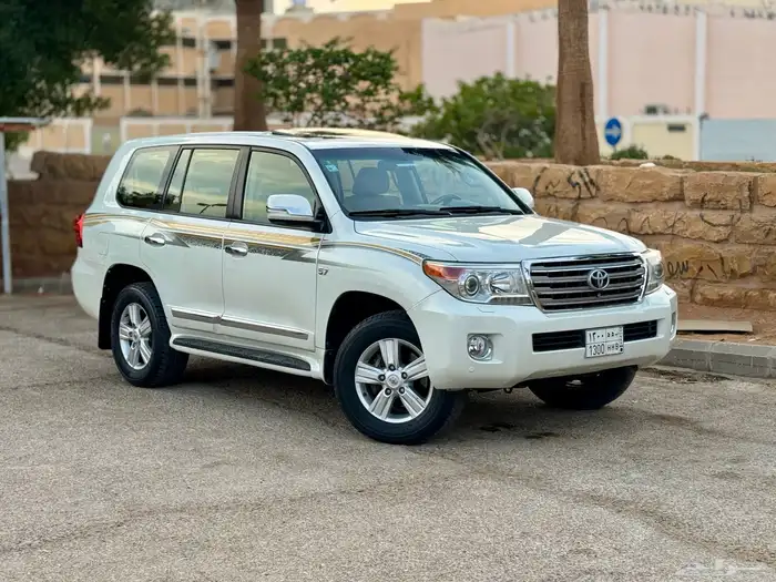 للبيع في اكس ار (VX-R) ((5.7)) 2012 ((نظيف)) 19