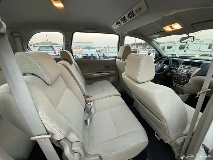 تايوتا افانزا 2015 بدي وكاله فل كامل عائليه ثلاث صفوف 16