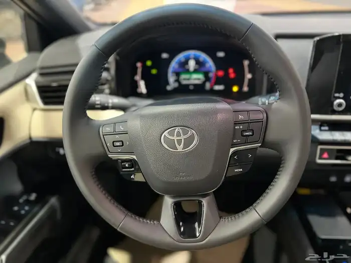 تويوتا   كامري LE فتحة بنزين 2025 جديد سعودي 111.500 شامل 22