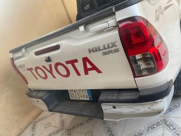 البيع هايلكس غمارتين 2018 ماشيه فيه ملاحضه عل صوره 7