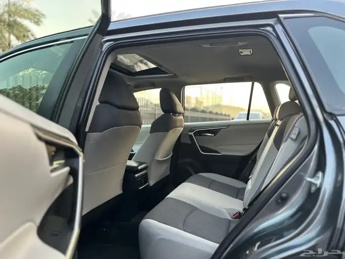 تويوتا راف فور موديل 2019 سعودي فل كامل بنزين 28