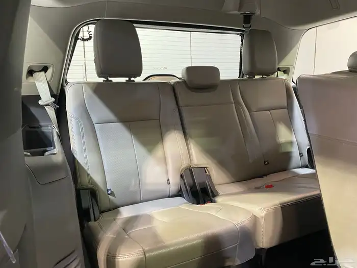 فورد اكسبديشن 2019 XLT بحالة ممتازة جدا 22