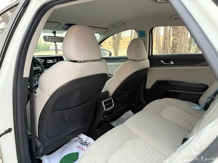 كيا k5 موديل 2022 ستاندر 2.0 21