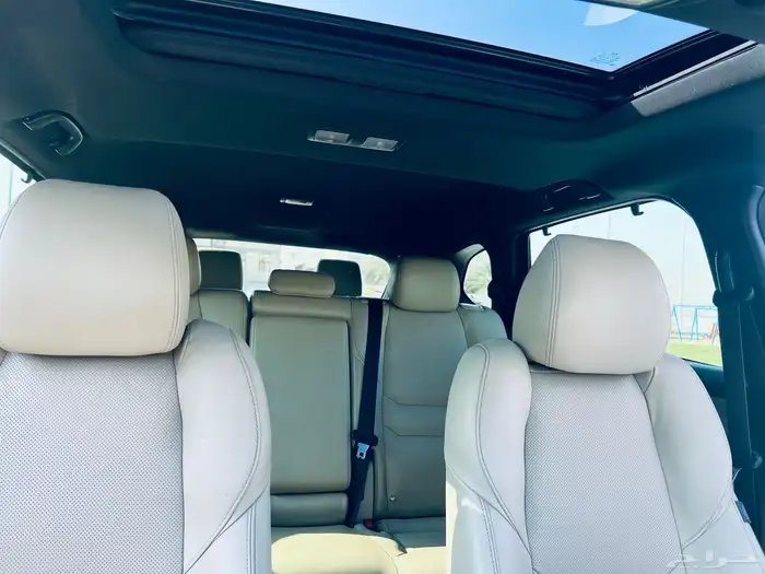 ماذدا Cx9 فل كامل 23