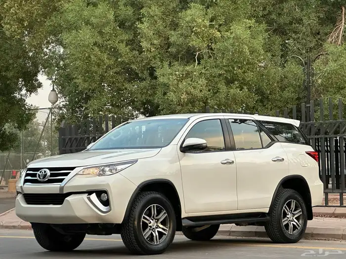 تويوتا فورشنر موديل 2020 سعودي بدون دبل شامل الضريبة 3