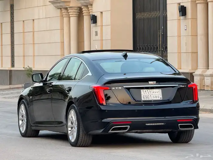 كاديلاك CT5 موديل 2024 ممشى 42 الف تحت الضمان والصيانة 13