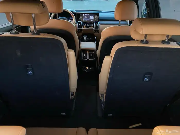 كيا سورنتو 2021 ( ديزل ) 7 مقاعد 19