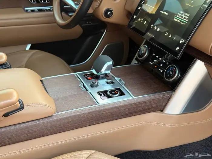 رنج روفر اوتوبيغرافي 2022 - على الضمان 35