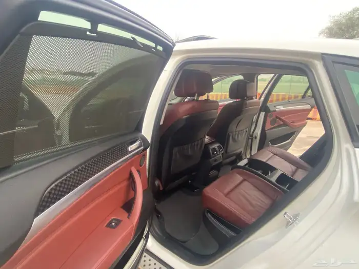 جيب بي ام دبليو X6 2010 22