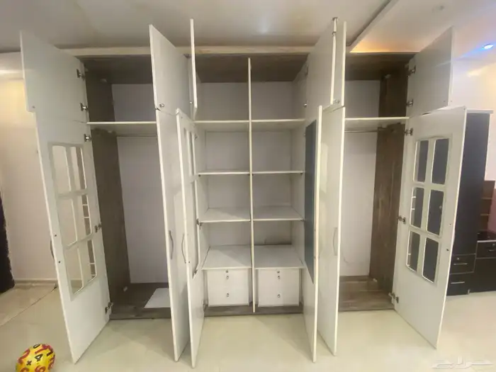 للبيع غرفه النوم والمطبخ مستعجل 3