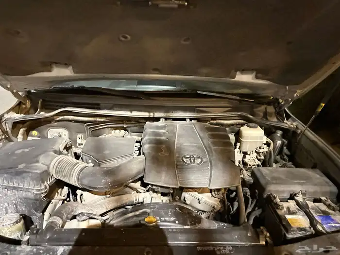 لاندكروزر GXR V6 2013 مستعمل للبيع 10